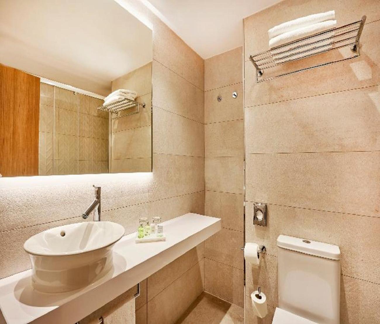Hotel Tu Casa Delhi Airport New Delhi Exterior photo